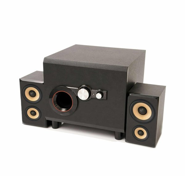 How Can You Design a Home Theater with Acoustic Panels for Optimal Sound?